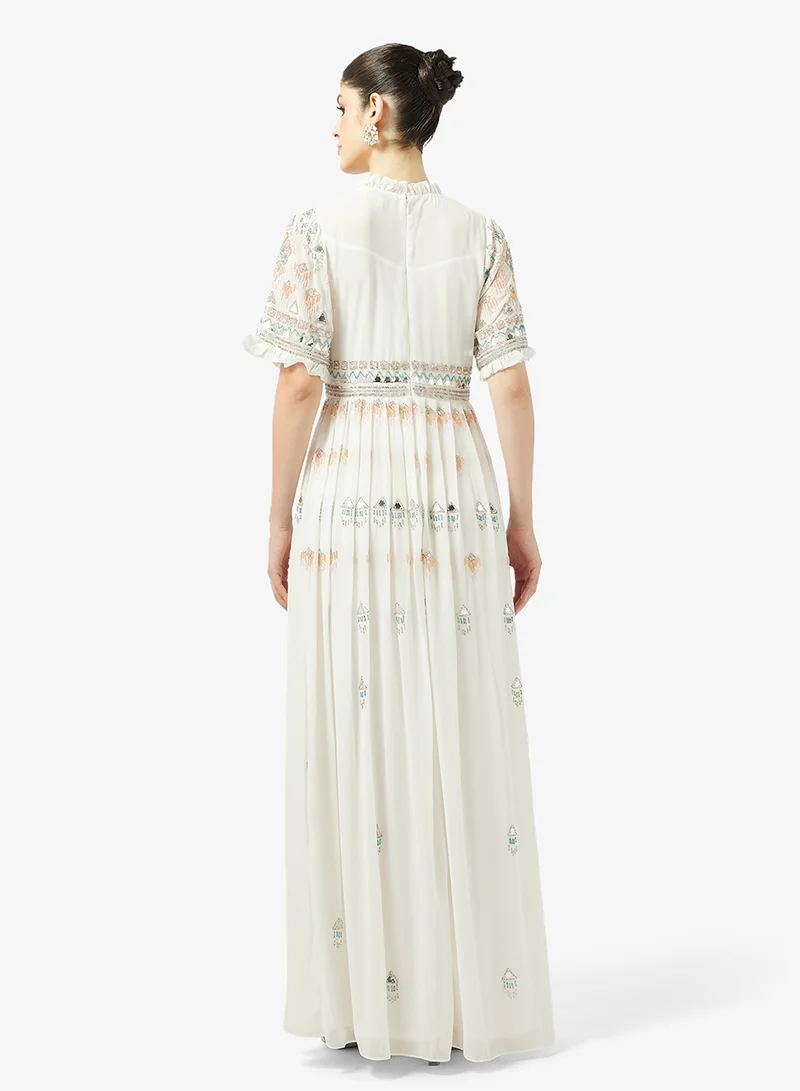 اميليا روز فستان طبقات بكسرات